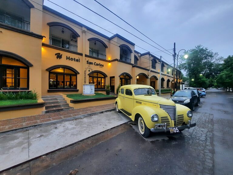 Hotel San Carlos en San Antonio de Areco