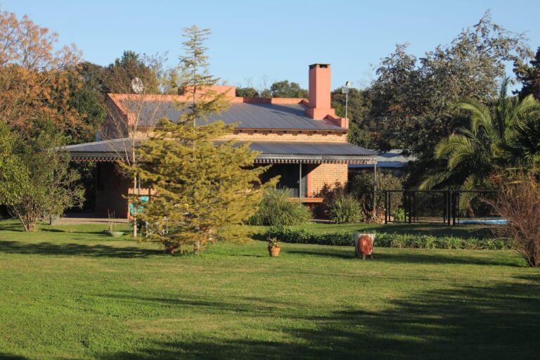 La Quinta, casa quinta en Villa Lía