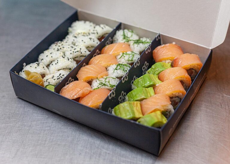 Gato Blanco Sushi en San Antonio de Areco