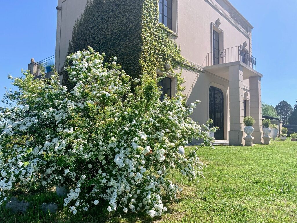 Chacra Los Naranjos, casa de campo en San Andrés de Giles (foto 3 de 28)