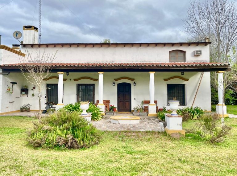 Atelier de los Caballos, casa de campo en San Antonio de Areco